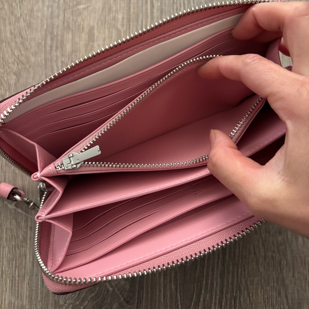 NWOT Coach Pink Long Zip Around Leather Wallet Ice Cream Sundae Print - Picture 10 of 10